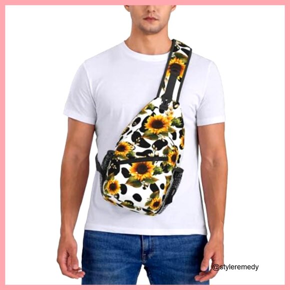 Polyester Crossbody Sling Backpack with Adjustable Padded Strap display picture 3